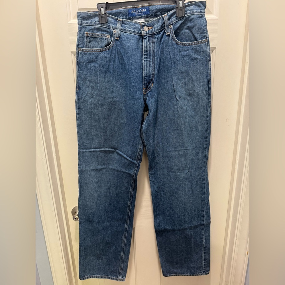 Arizona Jean Co Loose Straight Jeans